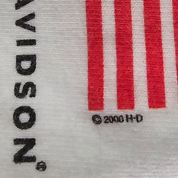 2000 Harley Davidson T-Shirt (USA pocket) - *Grand Island, Nebraska* (Back side) - Picture 10 of 10